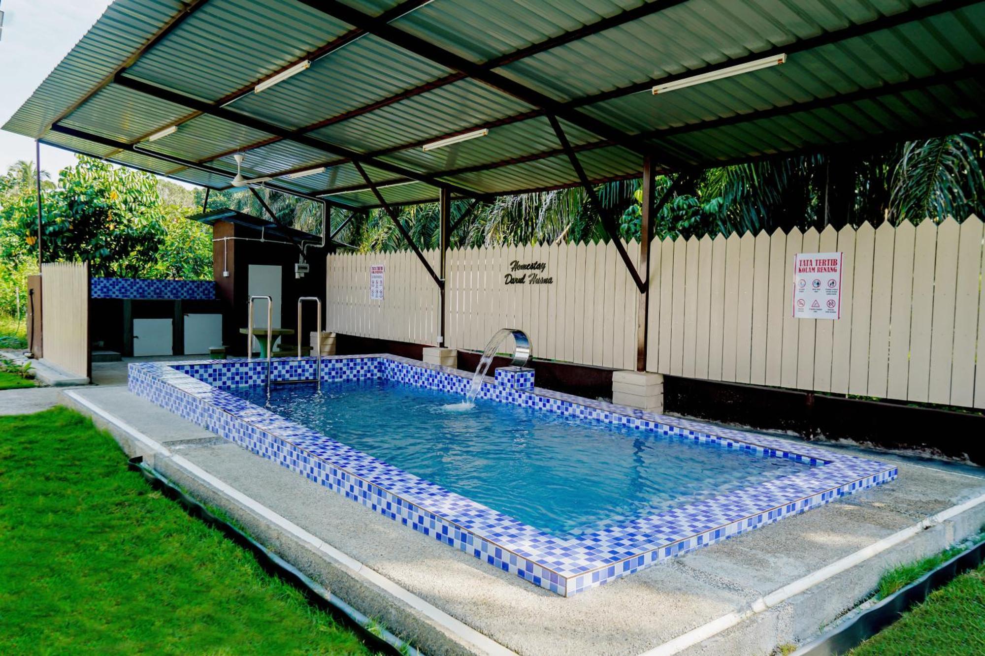 Adorable 3-Bedroom Home With Pool, Wi-Fi And Bbq Rembau Exteriör bild